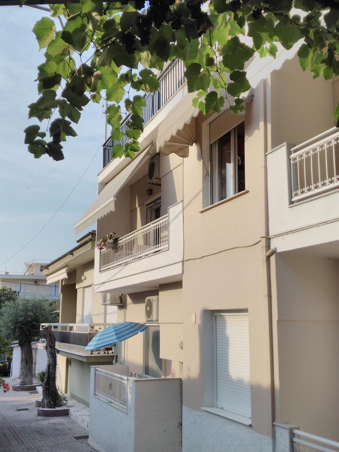 Stratis Summertime Apartment Liménas Eksteriør bilde